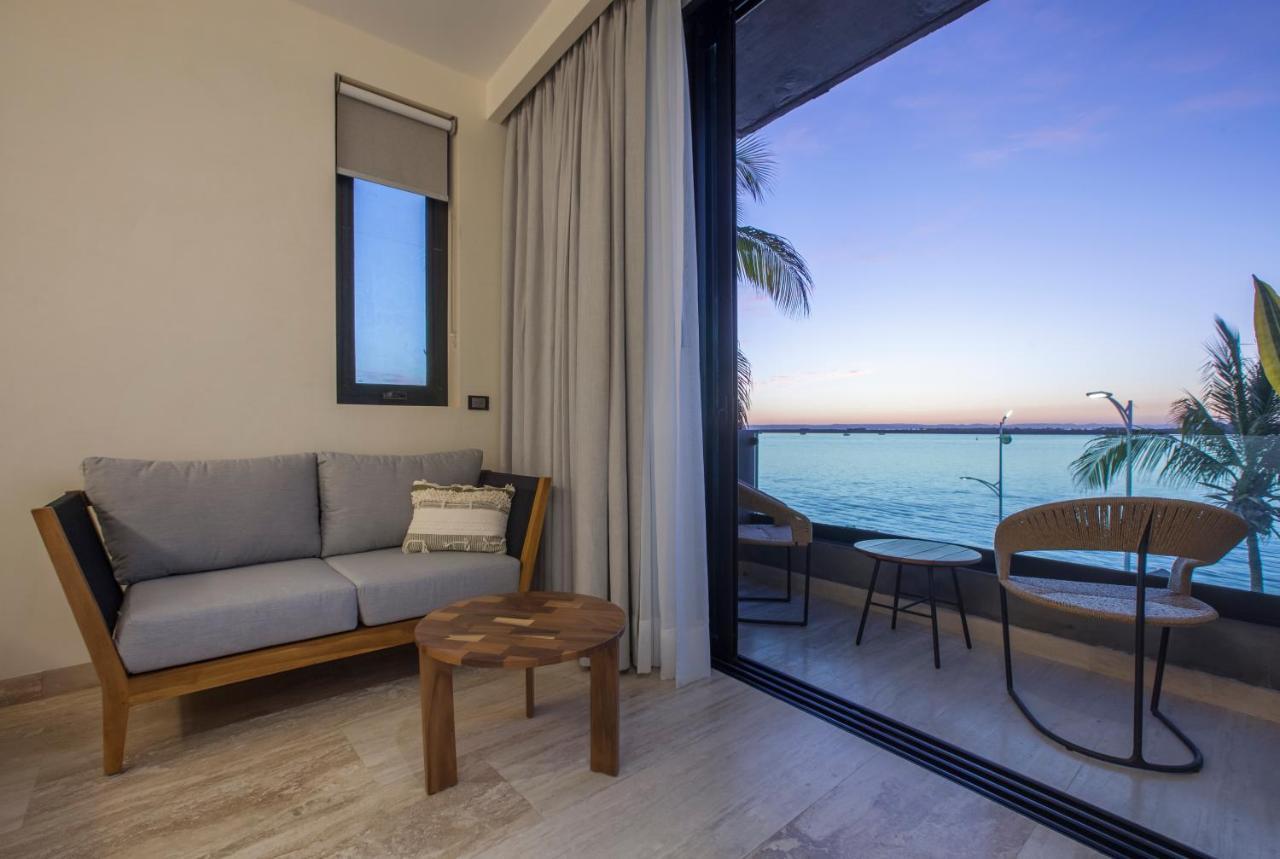 Malecon 1680 Hotel La Paz Kültér fotó