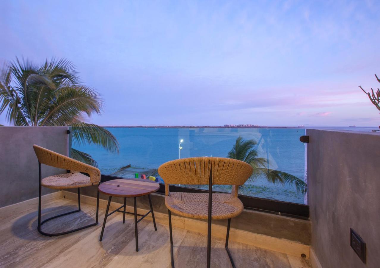 Malecon 1680 Hotel La Paz Kültér fotó